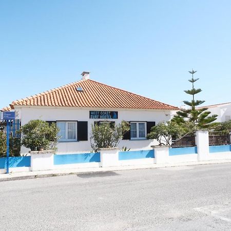 West Coast Surf Hostel Areia Branca Exterior foto